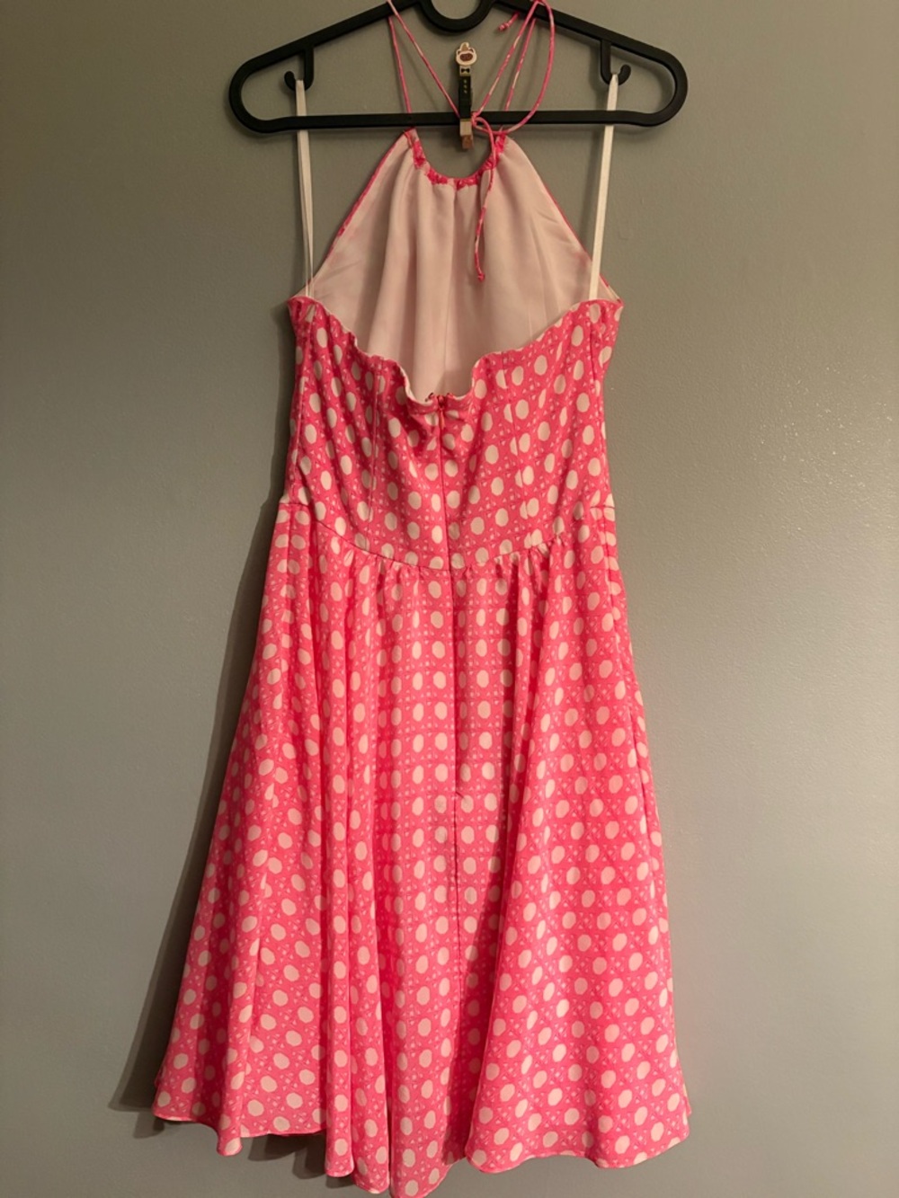 Vineyard Vines Pink and White Geometric Halter Dress - Picture 2 of 7